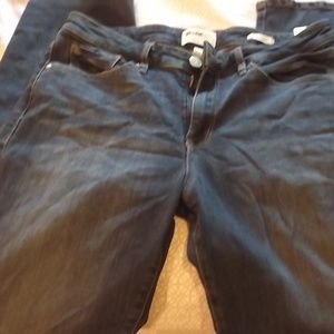 William Rast Women's Skinny Jeans/size 29/stretch